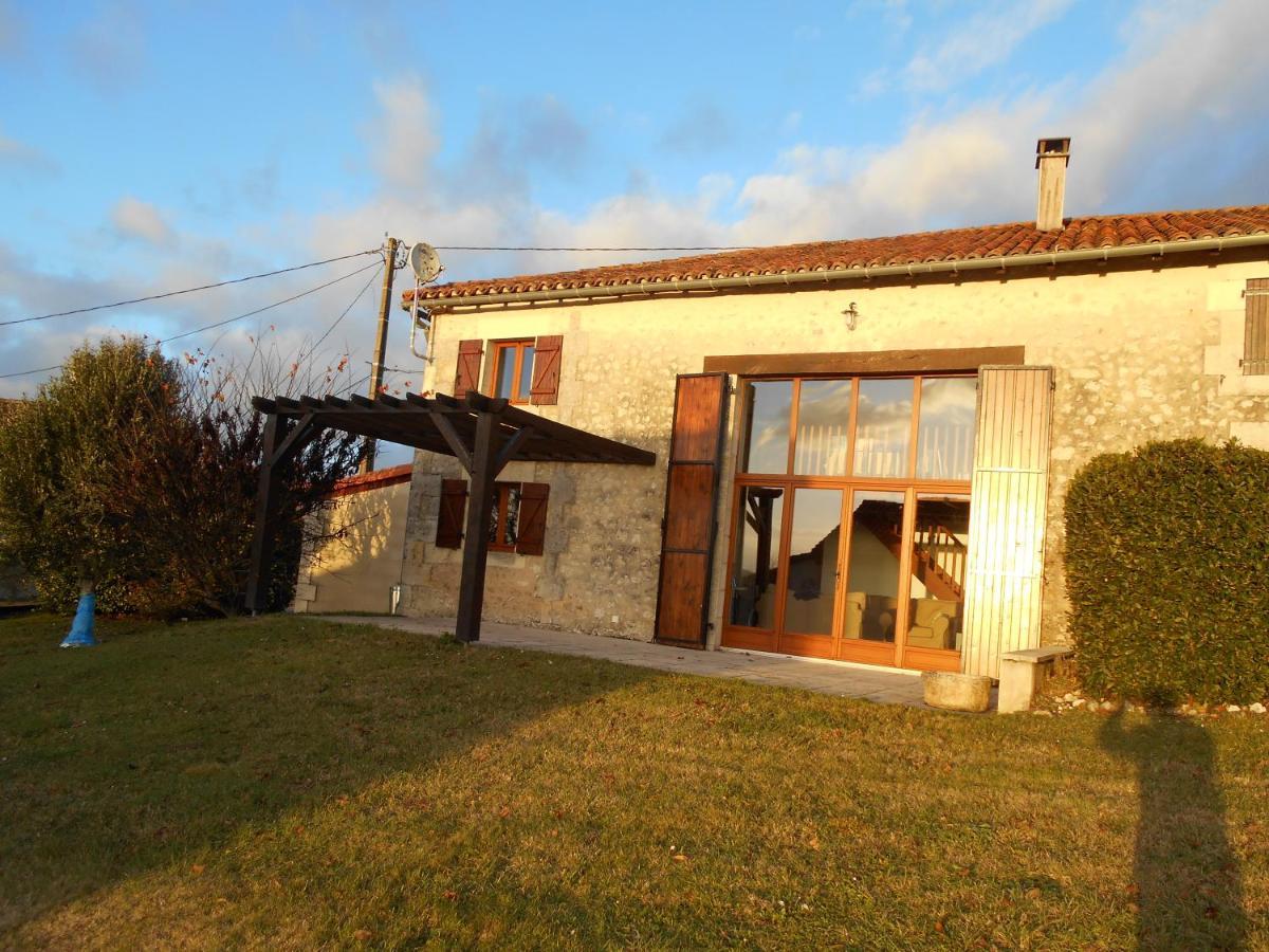 La Tranquillite, Coutancie Villa Nanteuil-Auriac-de-Bourzac Екстериор снимка